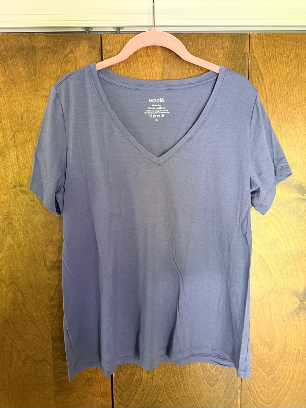 Wool& XL V-Neck Short Sleeve Tee in Dusty Blue
